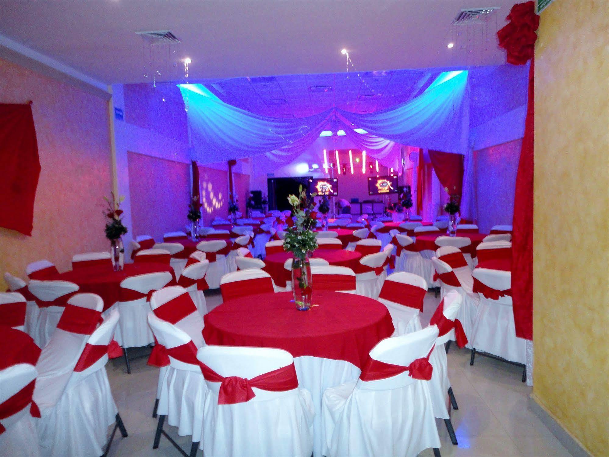 Hotel Las Fuentes Los Mochis Exterior foto